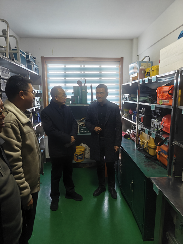 慶陽市總工會領(lǐng)導蒞臨信合與恒達公司參觀指導，共謀企業(yè)發(fā)展新篇章